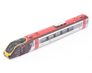 Voyager Class 220 Power Car Body Shell 371-679