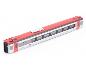 Voyager Class 220 Trailing Car Body Shell 371-679